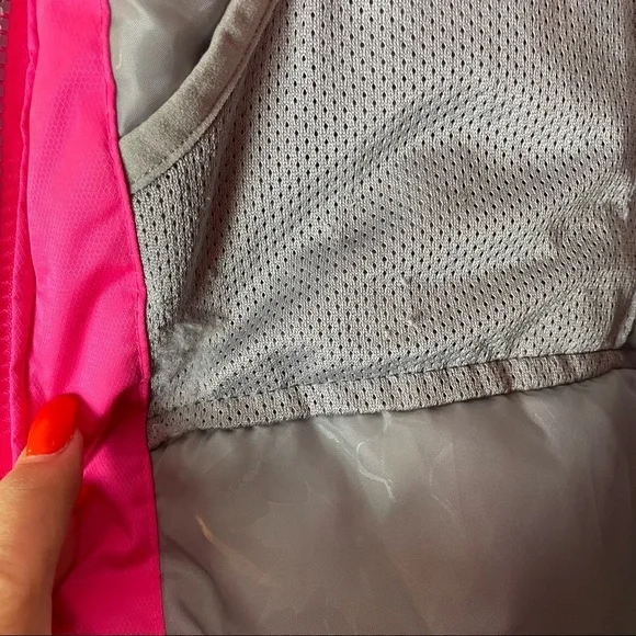 Gerry Gray White & Pink Girls Winter Ski Jacket Size XL(16) or Woman’s S… - Picture 15 of 16